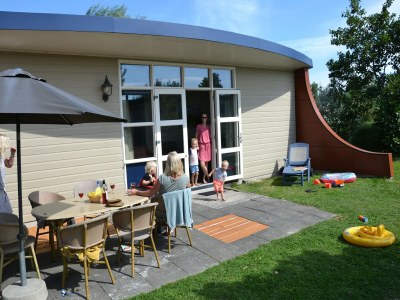 Holiday park Bungalow in 's-Gravenzande with Nautical Charm - Outdoor photo 7
