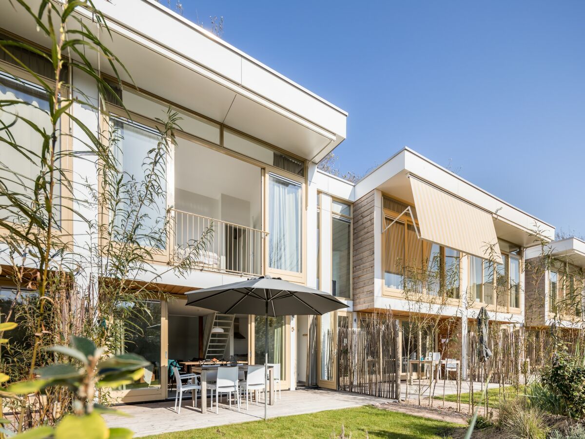 Holiday park Lodge in Vlissingen near North Sea Beach