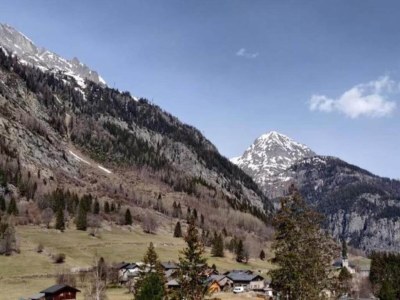 Holiday park Chalet in French Alps with Stunning Views - Environment photo 26