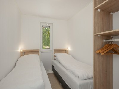 Holiday park Lodge in Bospark with Sauna & Garden - Features photo 8