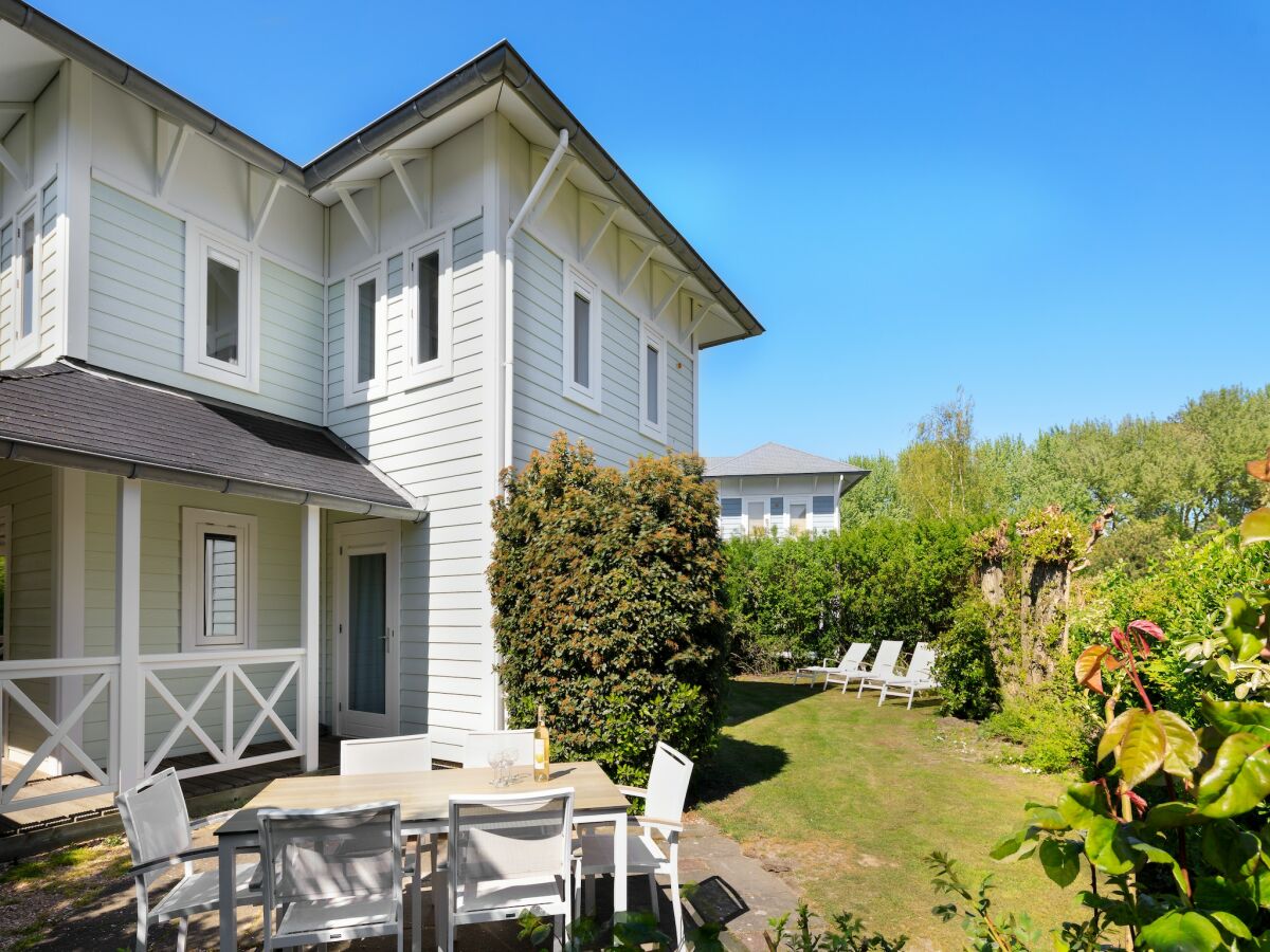 Holiday park Villa in Cape Helius mit Gartenterrasse - Outdoor photo 5