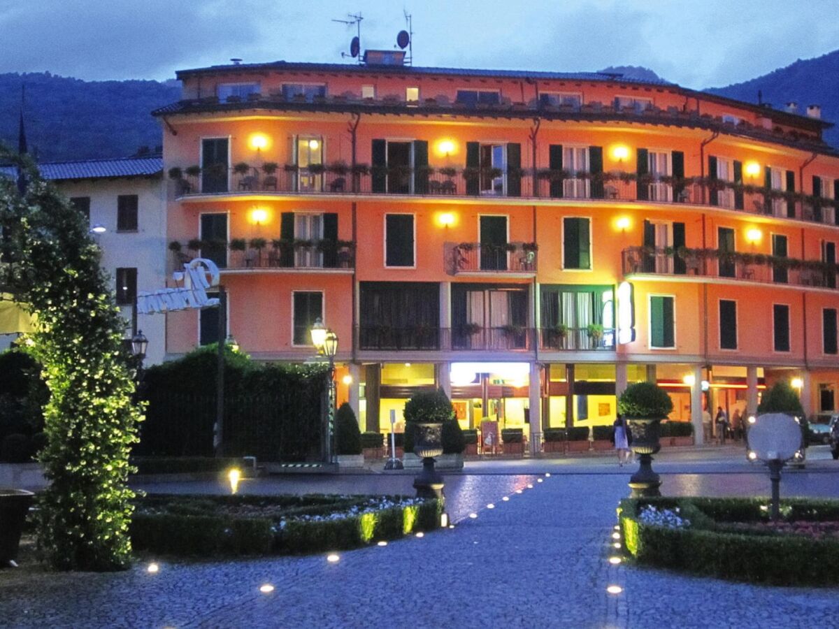 Holiday park Wohnung am Lago Maggiore mit Bootsanleger - Outdoor photo 3
