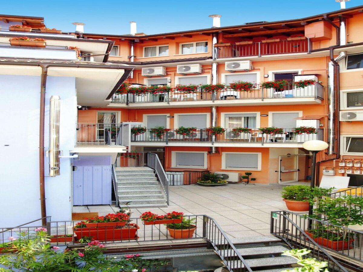 Holiday park Wohnung am Lago Maggiore mit Bootsanleger - Outdoor photo 4