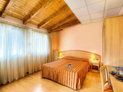 Holiday park Wohnung am Lago Maggiore mit Bootsanleger - Features photo 7