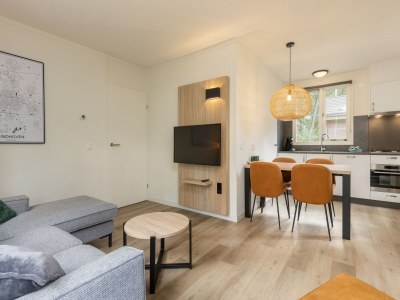 Holiday park Bungalow in Park De Peel - Car-Free Retreat - Features photo 4