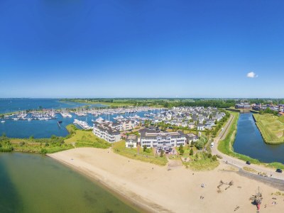 Holiday park Villa in Hellevoetsluis near North Sea Beach - Environment photo 21