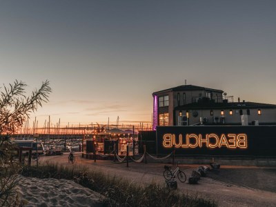 Holiday park Ferienhaus in Kamperland am Strand - Outdoor photo 2