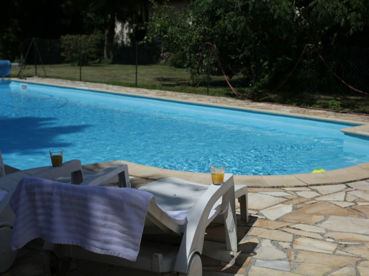 Holiday park Chalet am See mit Pool in Quend-Plage