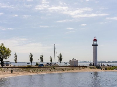 Holiday park Villa in Hellevoetsluis nahe Nordseestrand - Environment photo 15