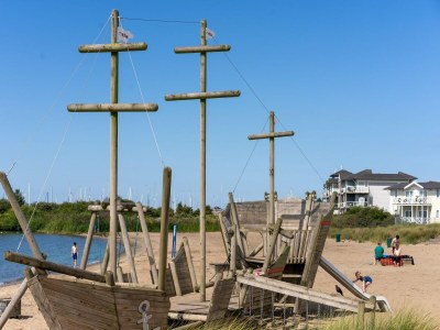 Holiday park Villa in Hellevoetsluis nahe Nordseestrand - Outdoor photo 32