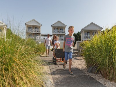 Holiday park Modern Villa with fenced garden. - Environment photo 22