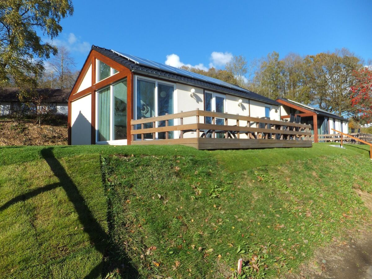 Holiday park Lake Bungalow with Washer Access