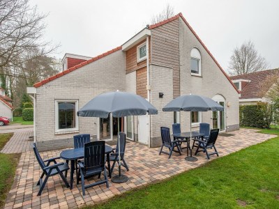 Holiday park Villa in Arcen with Sauna - Outdoor photo 2