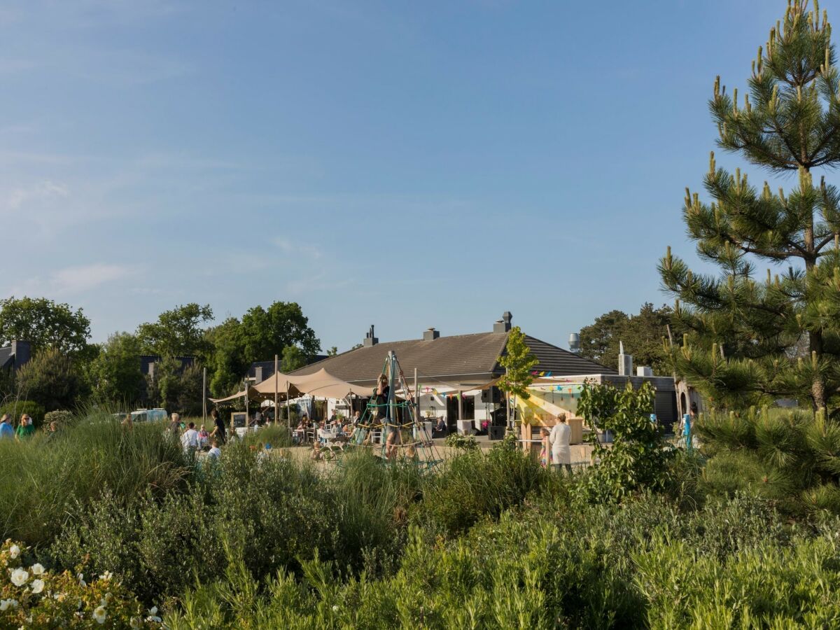 Holiday park Dünenvilla in Ouddorp am Strand - Outdoor photo 2
