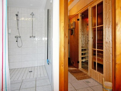 Holiday house Reihenhäuser im Hafendorf Vieregge auf Rügen - Features photo 18