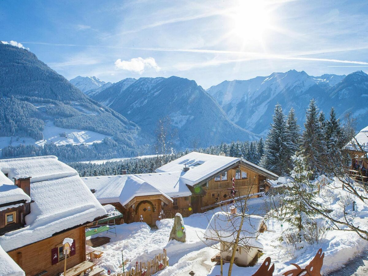 Chalet Chalet in Wildkogel near Ski Slopes & Pool - Outdoor photo 2