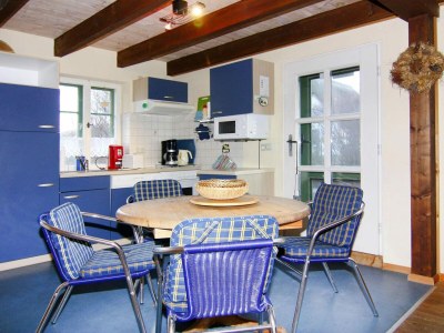 Holiday house Reihenhäuser im Hafendorf Vieregge auf Rügen - Features photo 13