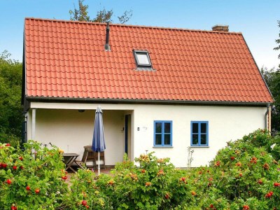Holiday house Ferienhaus im Hafendorf Vieregge in Rügen - Holiday house