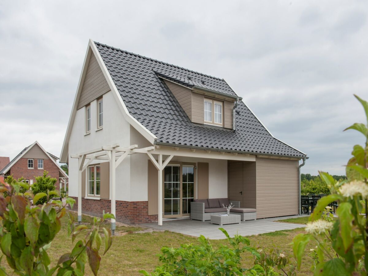 Holiday park Villa in Klein Vink mit Thermaalbad-Zugang