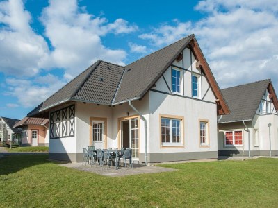 Holiday park Villa in Cochem with Sauna and Modern Comfort in Cochem Holiday Region - Holiday park