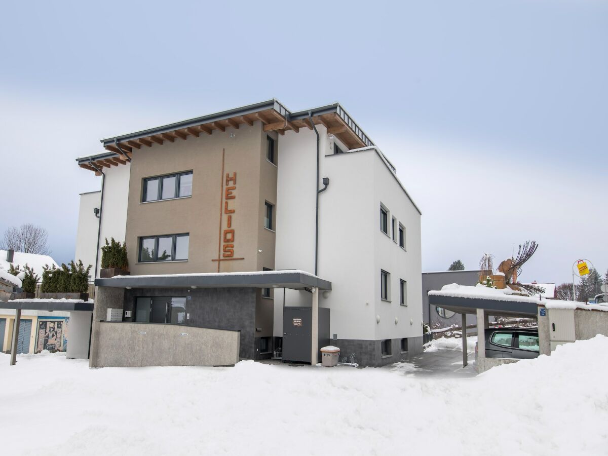 Holiday park Apartment in Neukirchen by Wildkogelbahn - Outdoor photo 2