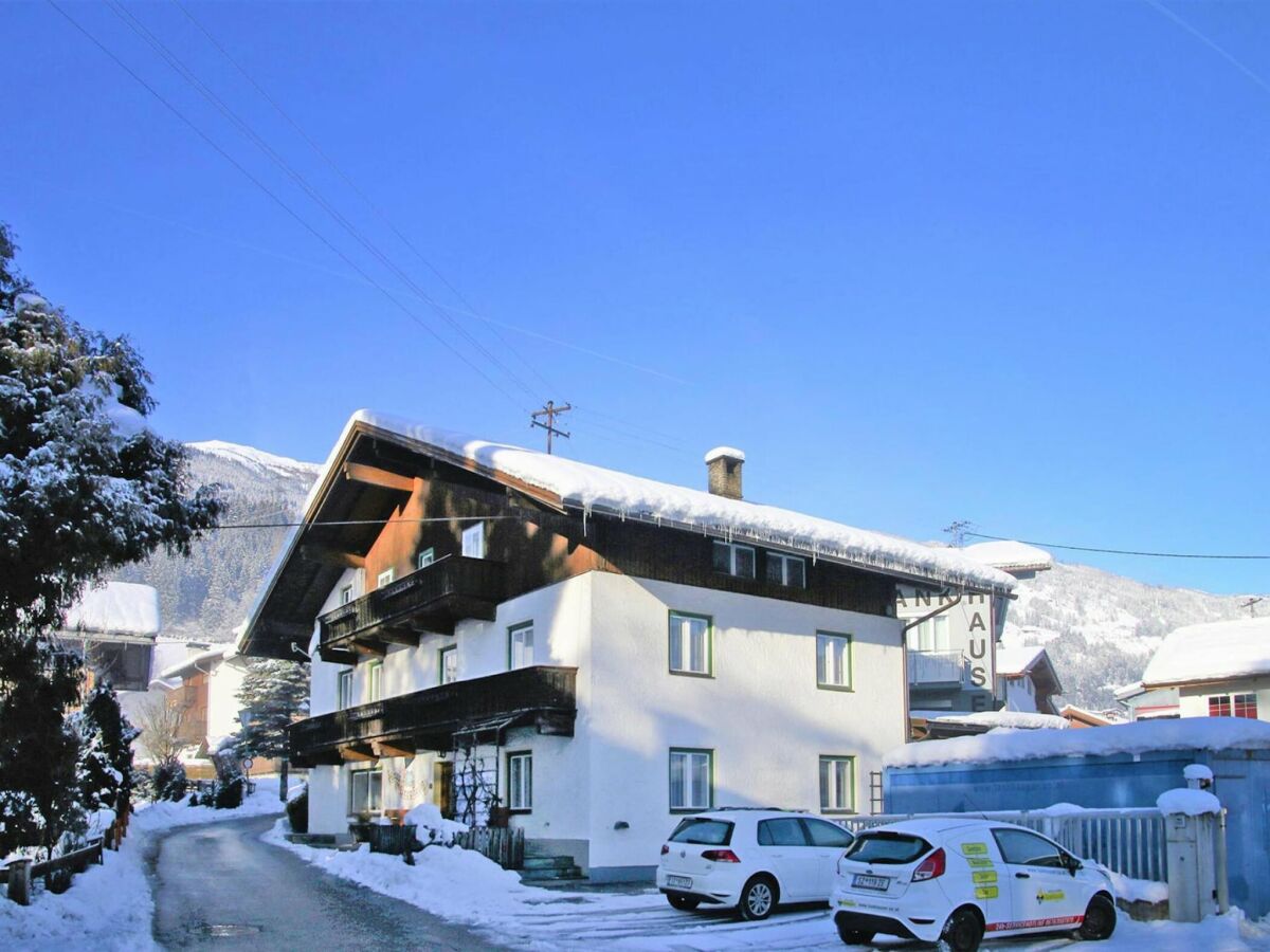 Holiday house Chalet in Fügen near Spieljochbahn Lift