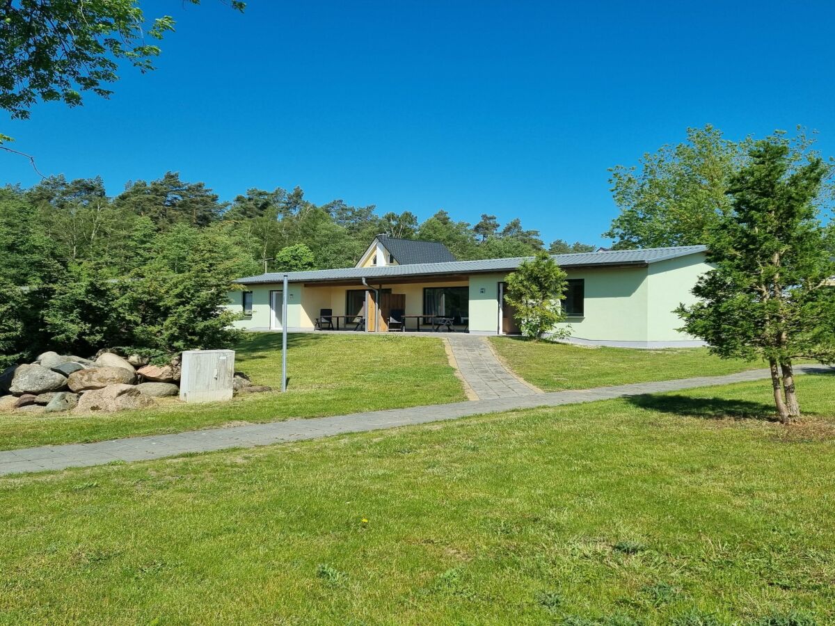 Bungalow Reihenhaus am Groß Labenzer See, Klein Labenz