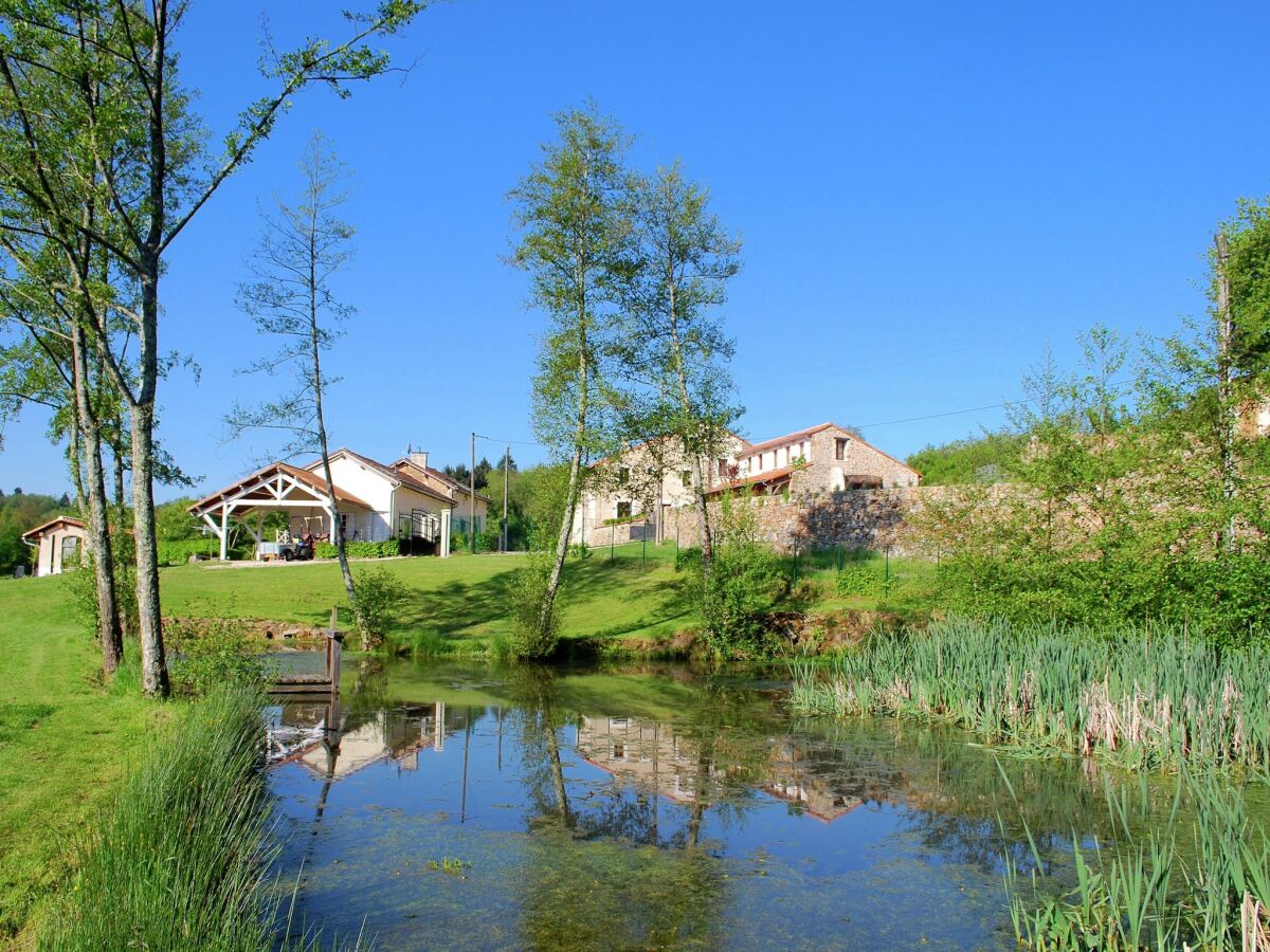 Holiday park Gemütliches Ferienhaus in Roussines, Dordogne - Outdoor photo 4