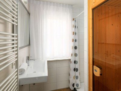 Holiday park Villa in Arcen with Free Thermal Bath Access - Features photo 12