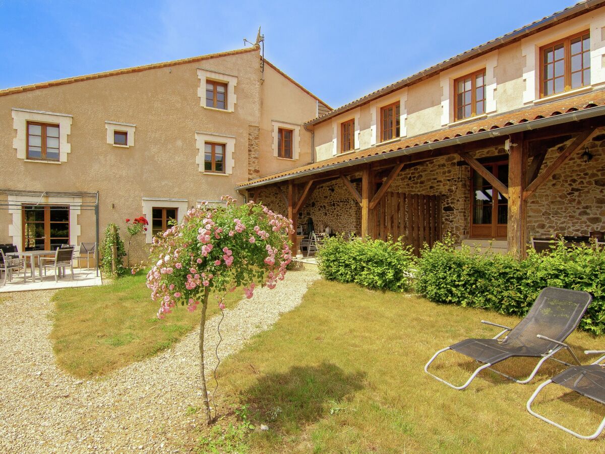 Holiday park Cottage in France with Private Terrace