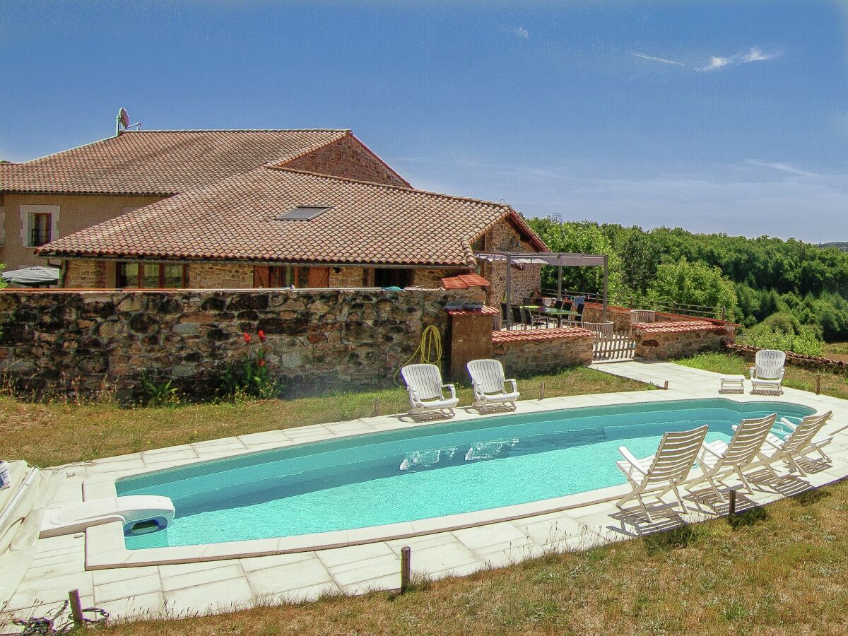Holiday park Ferienhaus in Roussines mit Privatpool