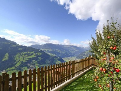 Apartment Apartment in Hippach near Horbergbahn - Outdoor photo 4