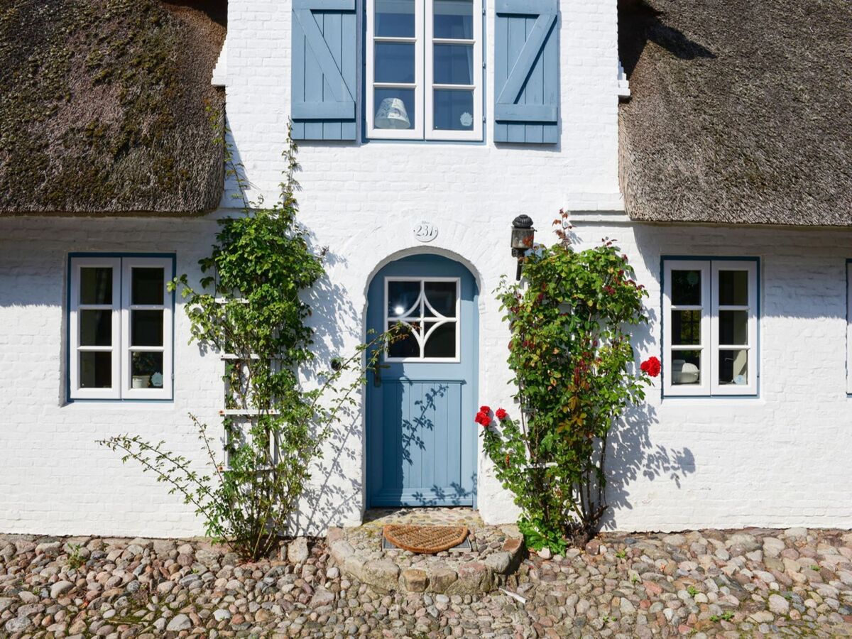 Holiday house Doppelhaus in Oldsum auf Föhr - Outdoor photo 3