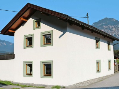 Holiday house Ferienhaus in Strass mit Bergblick - Outdoor photo 12