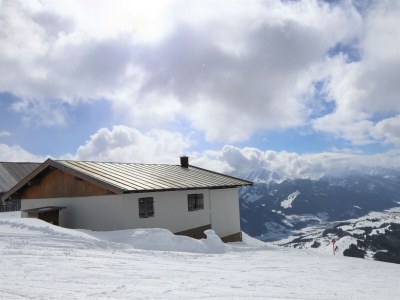 Holiday house Hütte in Brixental am Skilift - Outdoor photo 9