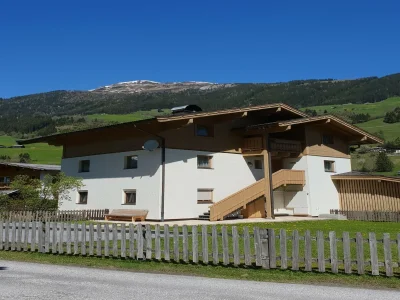 Apartment Wohnung in Wald bei Krimmler Wasserfällen in Nationalpark Hohe Tauern - Apartment