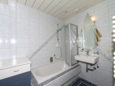 Apartment Chalet in Mayrhofen near Ski Slopes - Features photo 28
