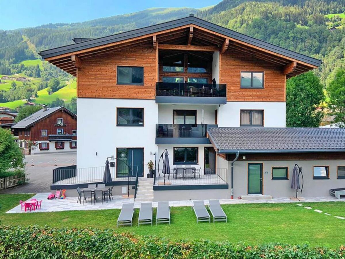 Apartment Apartment in Bramberg near Cable Car
