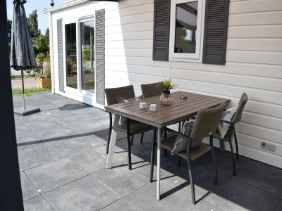 Holiday park Chalet Retreat Near Forest - Outdoor photo 4
