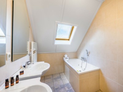 Holiday park Villa in Weerterbergen with Private Sauna - Features photo 12