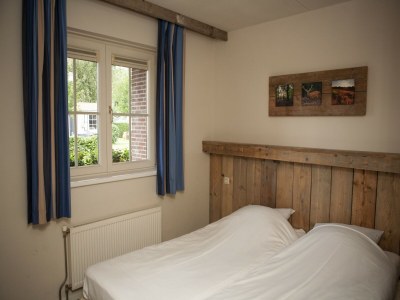 Holiday park Bungalow in Netherlands with Flexible Group Space - Features photo 9