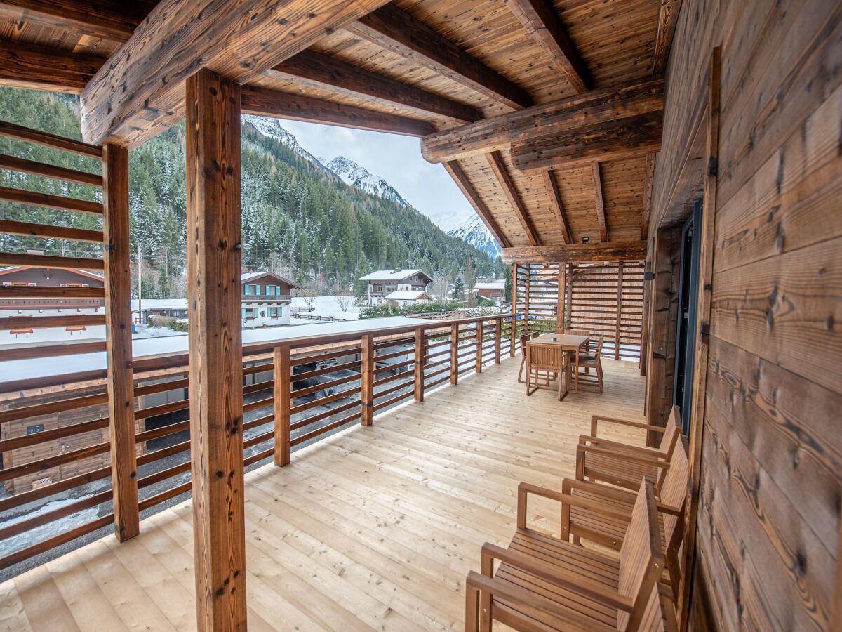 Holiday park Chalet in Wald near Krimml Waterfalls - Outdoor photo 4