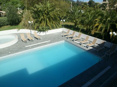 Holiday park Ferienhaus in Moriani-Plage am Strand - Outdoor photo 40