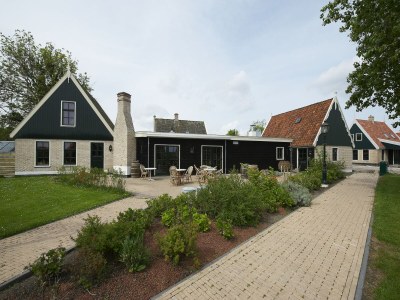 Holiday park Chalet in Wiringherlant near the Coast - Outdoor photo 39