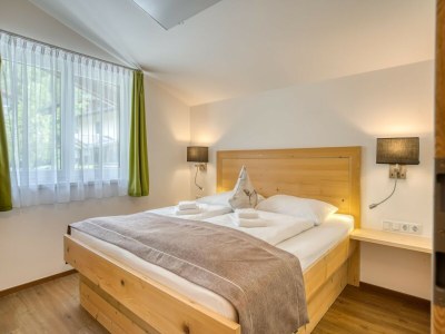 Holiday park Chalet in Neukirchen mit Bergblick - Features photo 21