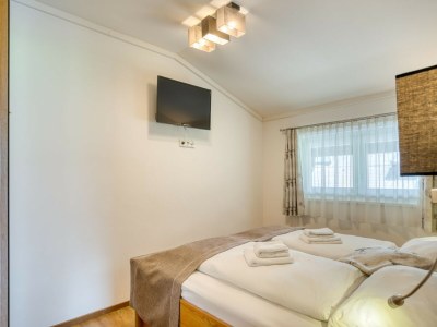 Holiday park Chalet in Neukirchen mit Bergblick - Features photo 24