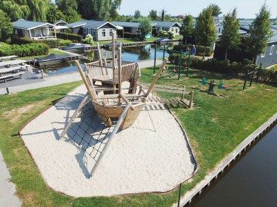 Holiday park Lakeside Cottage with Boat - Outdoor photo 37