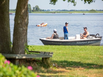 Holiday park Lakeside Cottage with Boat - Outdoor photo 40