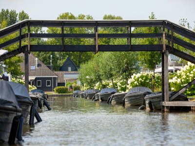 Holiday park Sunny Giethoorn Cottage - Environment photo 10