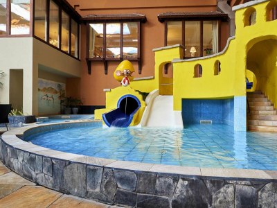 Holiday park Ferienhaus im Van der Valk Resort in Linstow - Outdoor photo 2